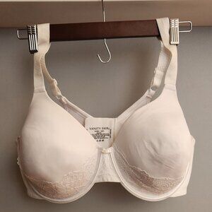NWOT Bright white Vanity Fair 42 D lightly padded Bra